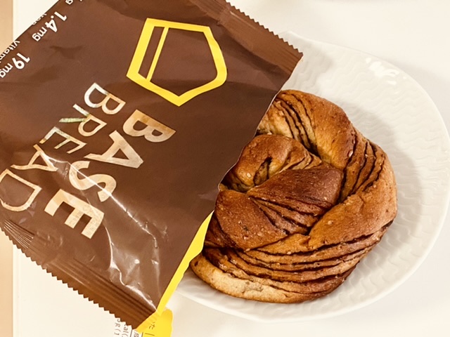 【痩せる？】低糖質・高タンパク質、完全栄養食パンのBASE BREAD【美味しい？】頼んでみた！